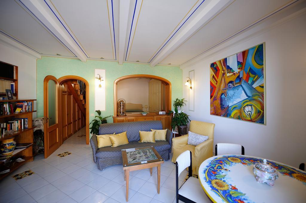 Appartamento Casa Colonne Amalfi Esterno foto